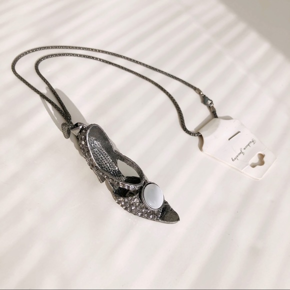 Long Chain Necklace with Metal & Crystal Shoe Pendant - Picture 13 of 13